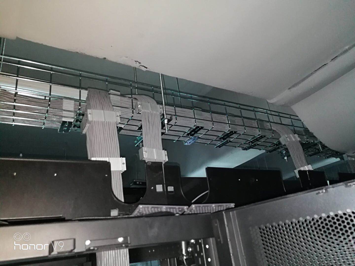 �Ϸ��������ݼ�����IDC�����������ܻ���Ŀ